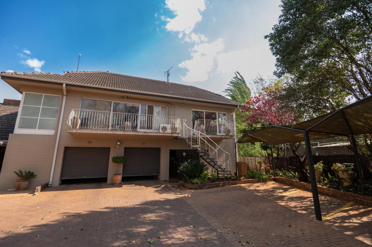 Opstal Gastehuis Potchefstroom Exteriér fotografie